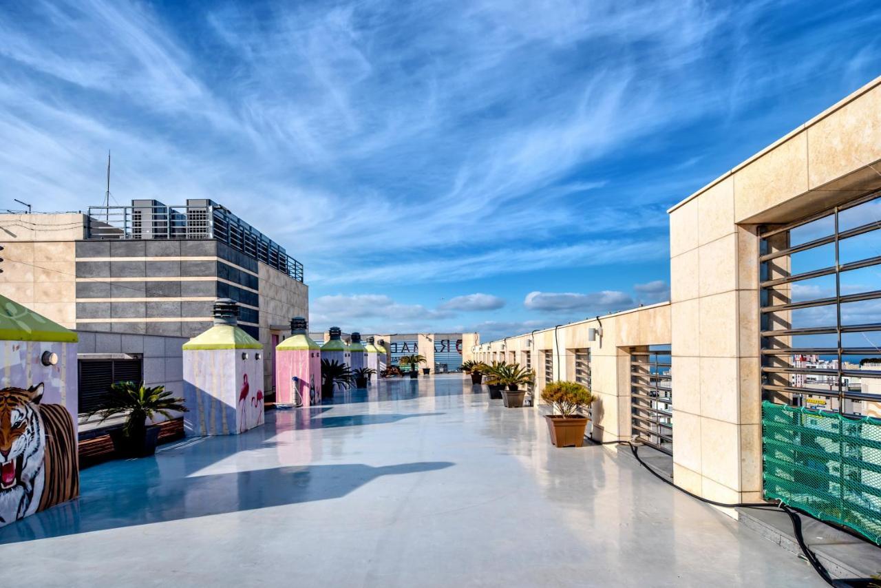 Ramada By Wyndham Jeju City Hall Exterior foto